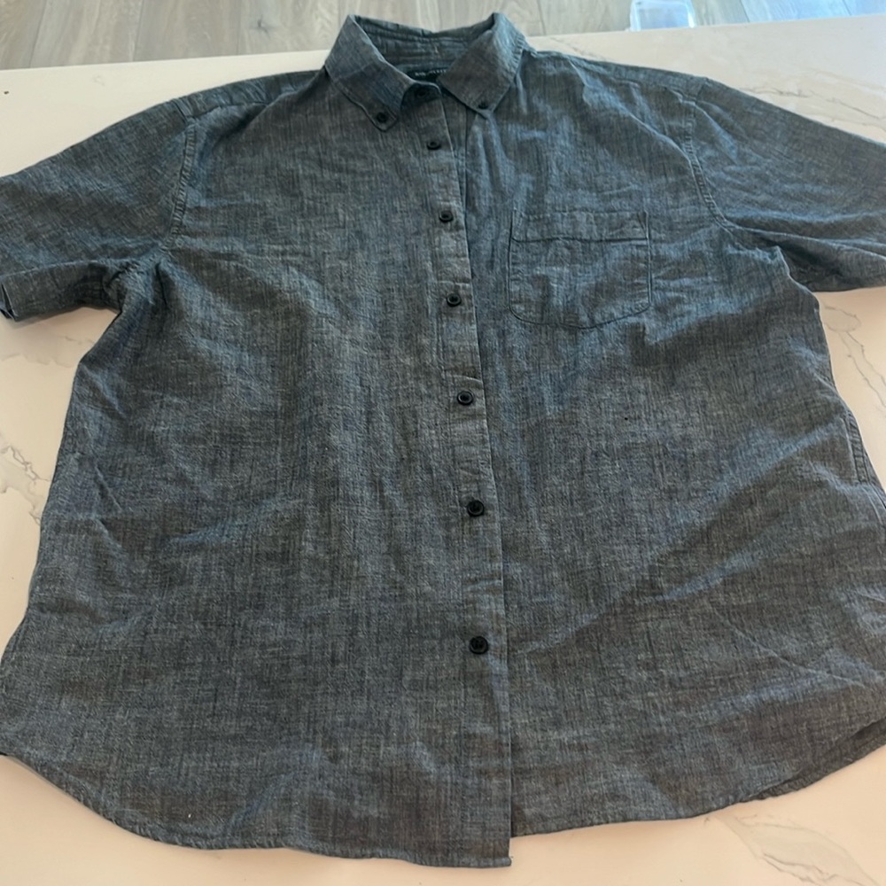 Men’s chambray shirt
